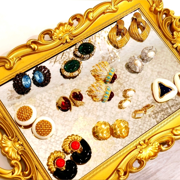 ✨️ 𝙉𝙞𝙖'𝙨 𝙅𝙚𝙬𝙚𝙡𝙧𝙮 𝘽𝙤𝙭 ✨️ Live Vintage Jewelry Auction! - Picture 11 of 14